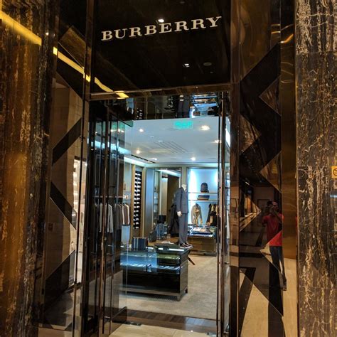 burberry kuwait|Find Burberry Stores in Kuwait .